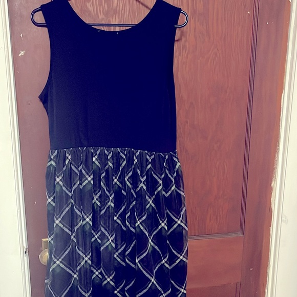 Navy Blue Plaid Dress - Picture 3 of 5